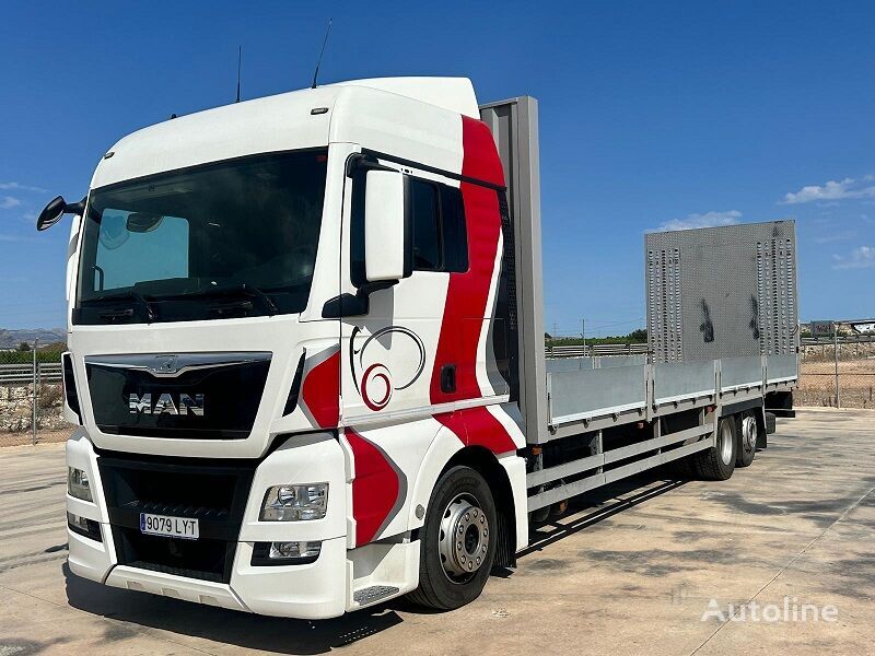 MAN TGX 26.400 6X2 flatbed truck