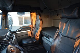 Dropside camion MAN TGX 26.500 6x2 HDS ZETKA PALFINGER 5659 de vânzare - Imagine 12 | Autoline MD Dropside camion MAN TGX 26.500 6x2 HDS ZETKA PALFINGER 5659 | Imagine 12 - Autoline