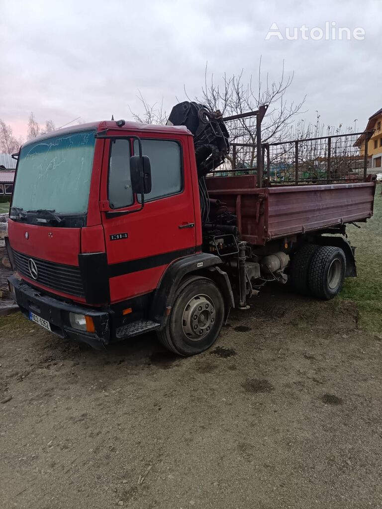 Mercedes-Benz 1314 flatbed truck