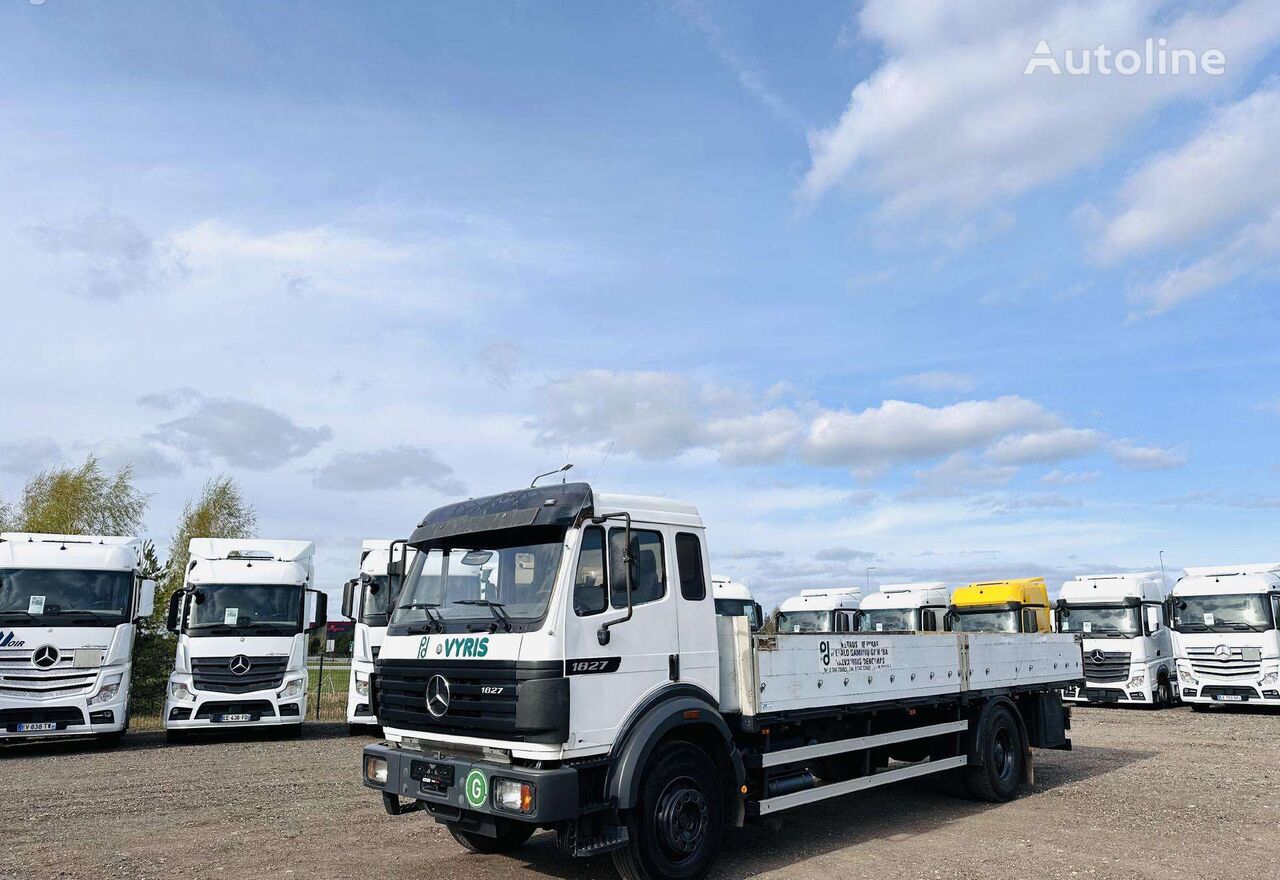 Mercedes-Benz 1827  flatbed truck