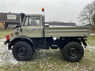 Camião de caixa aberta Mercedes-Benz 406 a venda - Imagem 9 | Autoline MZ Camião de caixa aberta Mercedes-Benz 406 | Imagem 9 - Autoline
