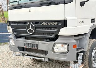 Mercedes-Benz Actros flatbed truck