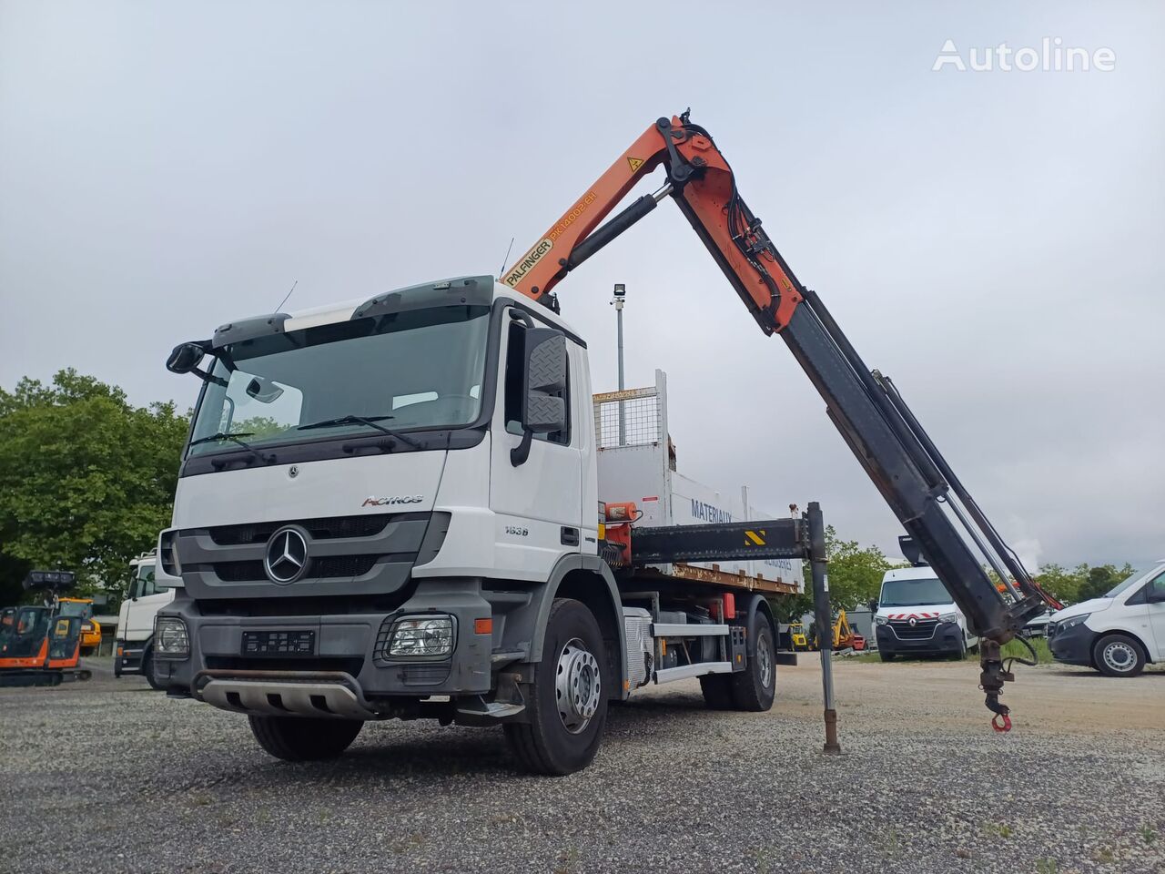 Mercedes-Benz Actros 1836 flatbed truck