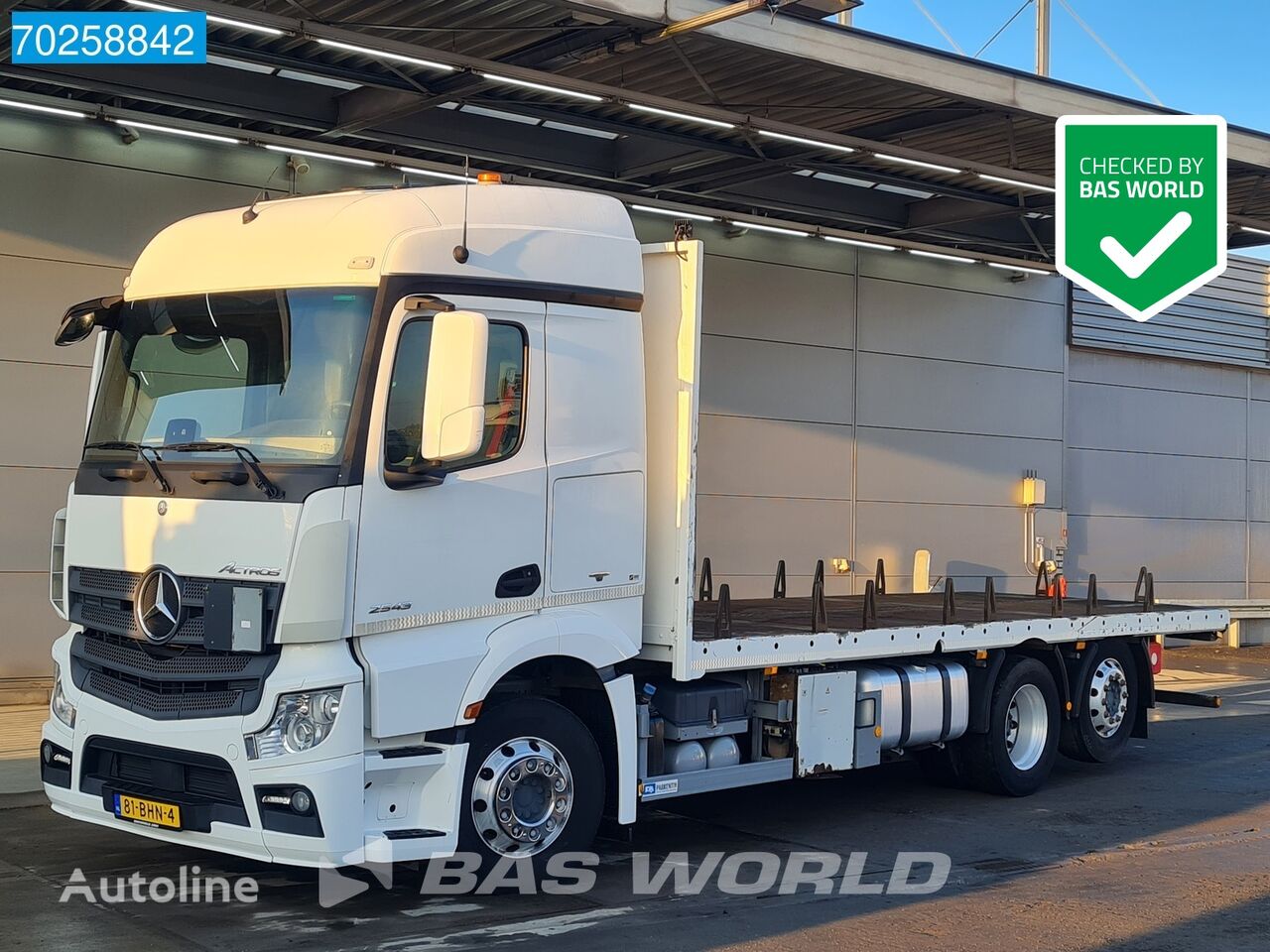 Mercedes-Benz Actros 2543 6X2 NL-Truck Retarder ADR Lift +Lenkachse Euro 6 flatbed truck