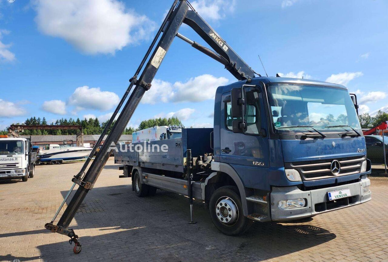 Mercedes-Benz Atego 1223 + MKG HLK 66 open laadbak vrachtwagen