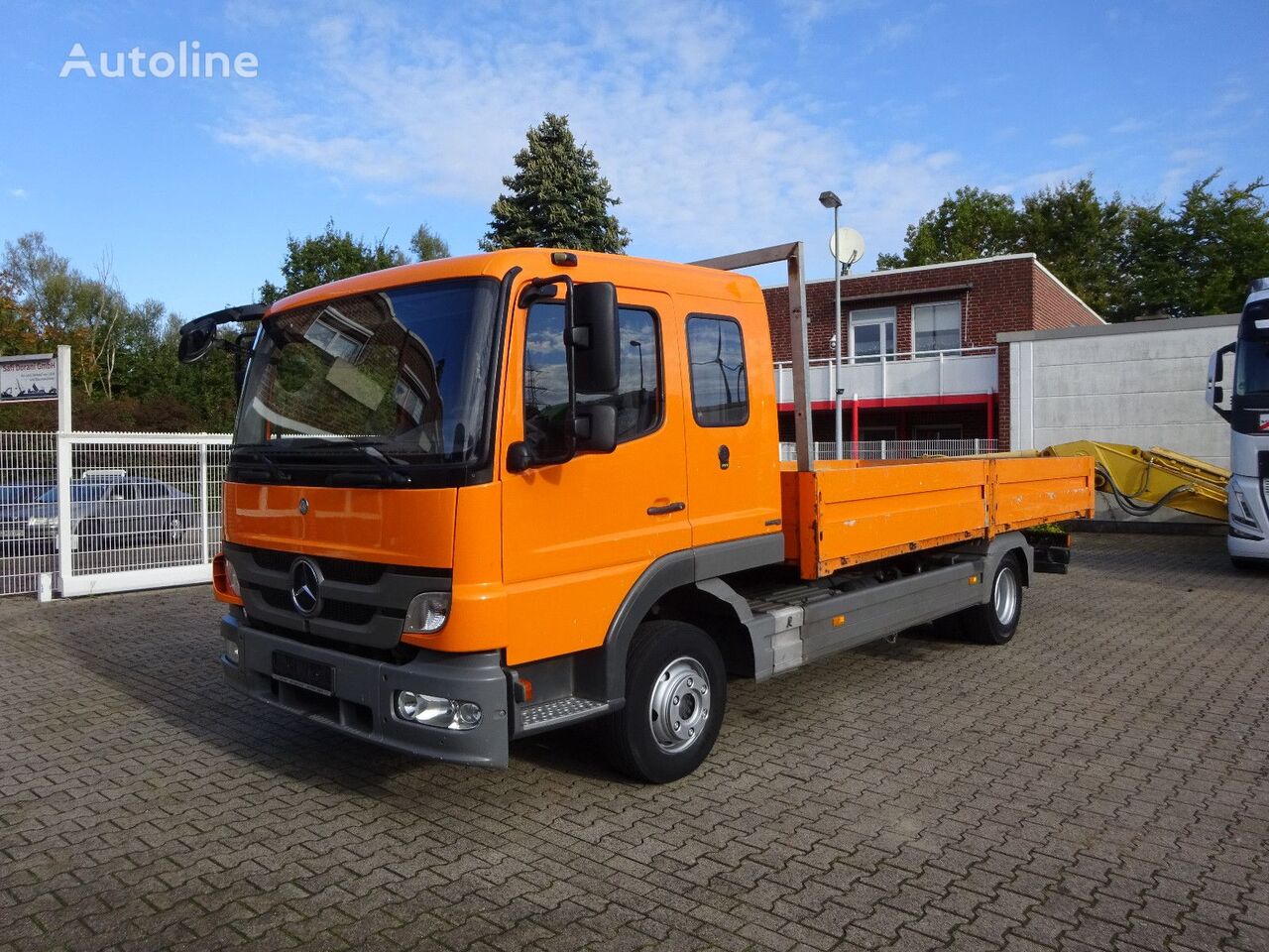 Mercedes-Benz Atego 822 camión caja abierta