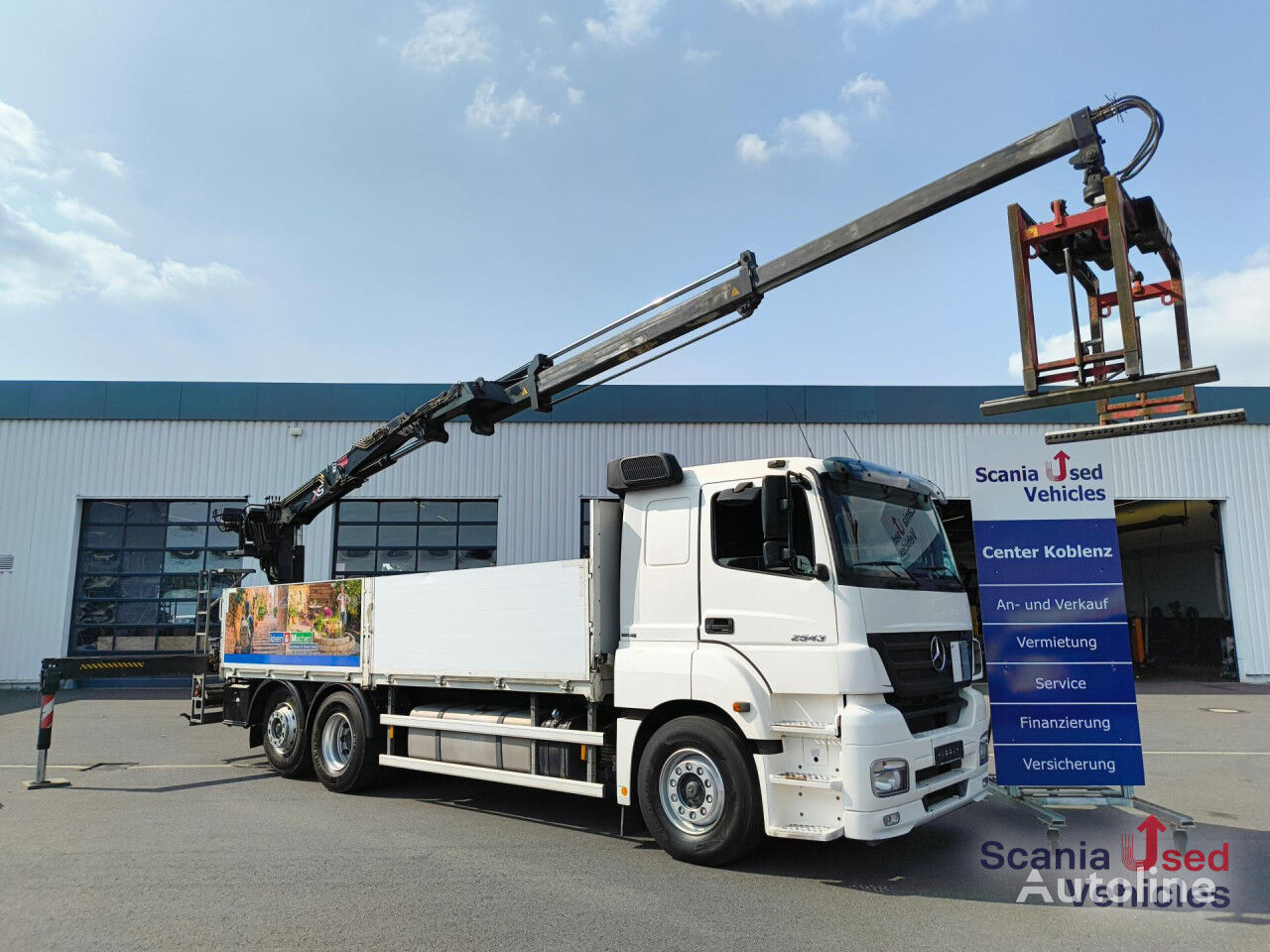 truk flatbed Mercedes-Benz Axor 2543 - 6X2 - HIAB 166 K Pro - Pritsche