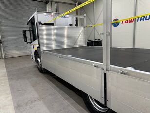 Mercedes-Benz Econic 2630 6x2 Dropside Scaffolding Truck flatbed truck for sale - Image 34 | Autoline GB Mercedes-Benz Econic 2630 6x2 Dropside Scaffolding Truck flatbed truck | Image 34 - Autoline