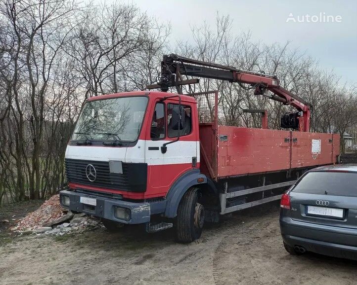 شاحنة مسطحة Mercedes-Benz SK1824