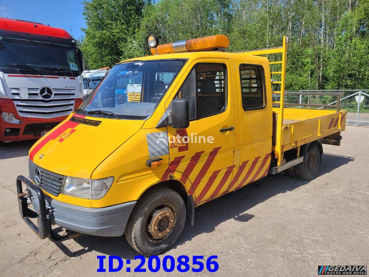 бортовой грузовик Mercedes-Benz Sprinter 408D - 5 Seater