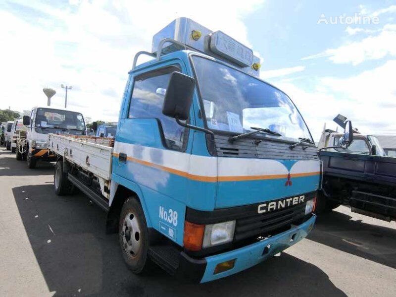 бортовой грузовик Mitsubishi CANTER