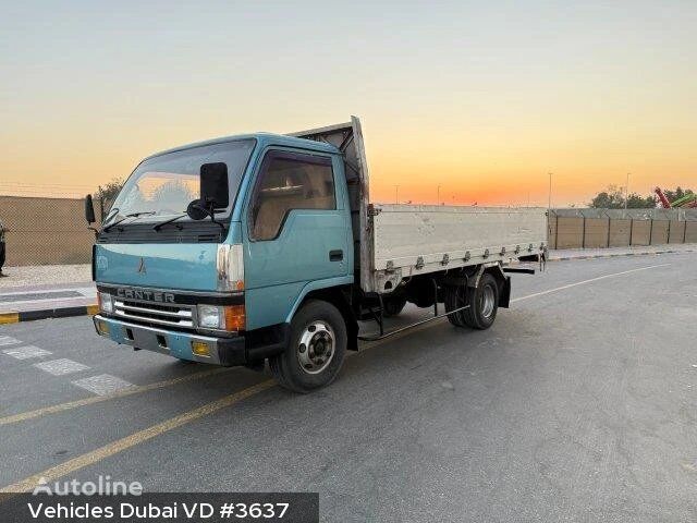 Mitsubishi CANTER camión caja abierta