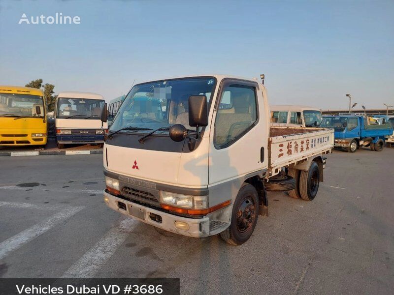 camion plateau Mitsubishi CANTER