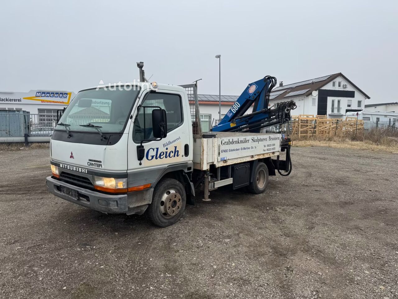 Бортовой грузовик Mitsubishi Canter FE649 - Flatbed truck + crane - Autoline