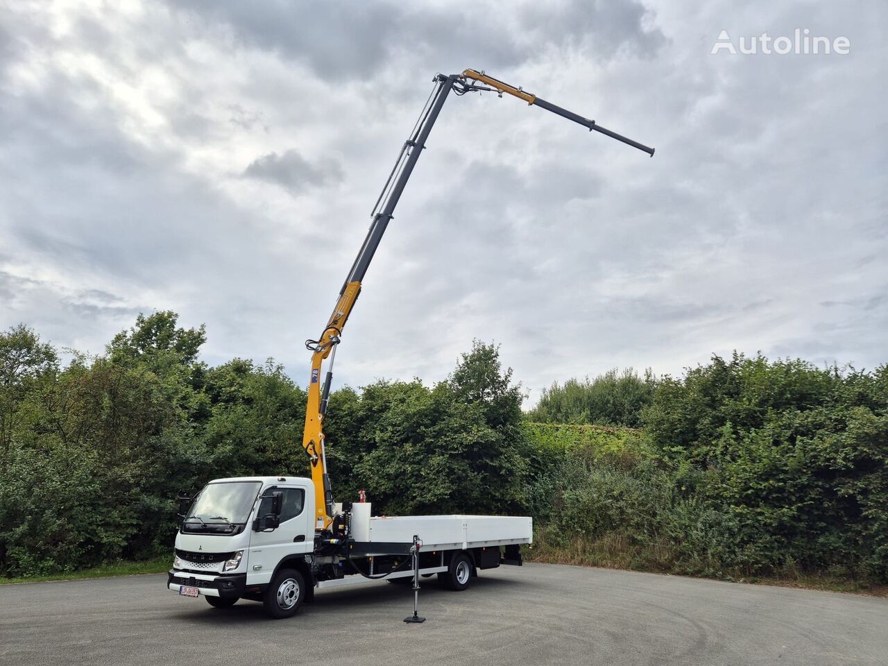 new Mitsubishi Fuso 9C18  flatbed truck