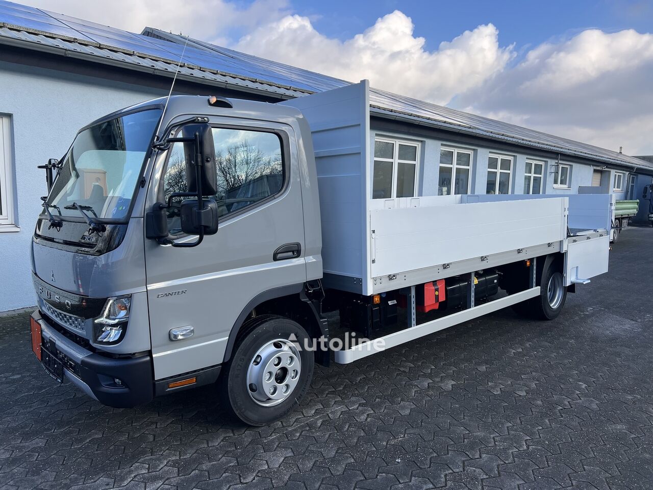 new Mitsubishi Fuso Canter 7C18 Gastransport ADR Gefahrgut flatbed truck