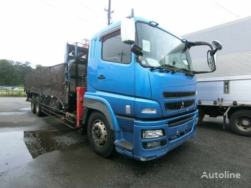 camion plateau Mitsubishi SUPER GREAT