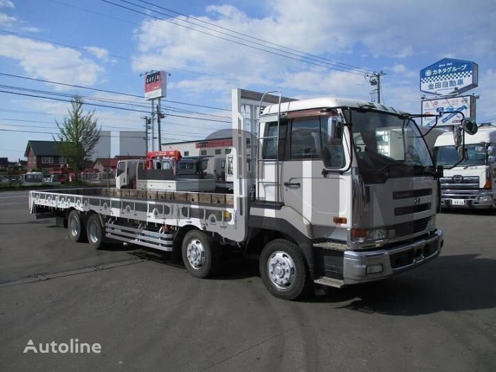 camion plateau Nissan BIG THUMB