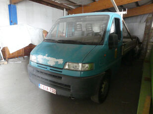 parda veoauto Peugeot Boxer