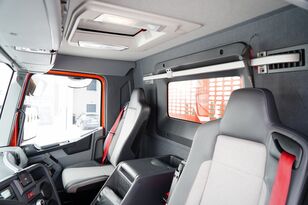 Renault C 430 / 6x4 / SKRZYNIOWY 6,2 M + HDS HIAB X-DUO 188 / WYSÓW 15 M flatbed truck for sale - Image 38 | Autoline GH Renault C 430 / 6x4 / SKRZYNIOWY 6,2 M + HDS HIAB X-DUO 188 / WYSÓW 15 M flatbed truck | Image 38 - Autoline