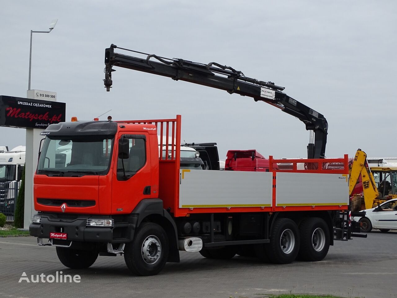 Renault KERAX 370 flatbed truck