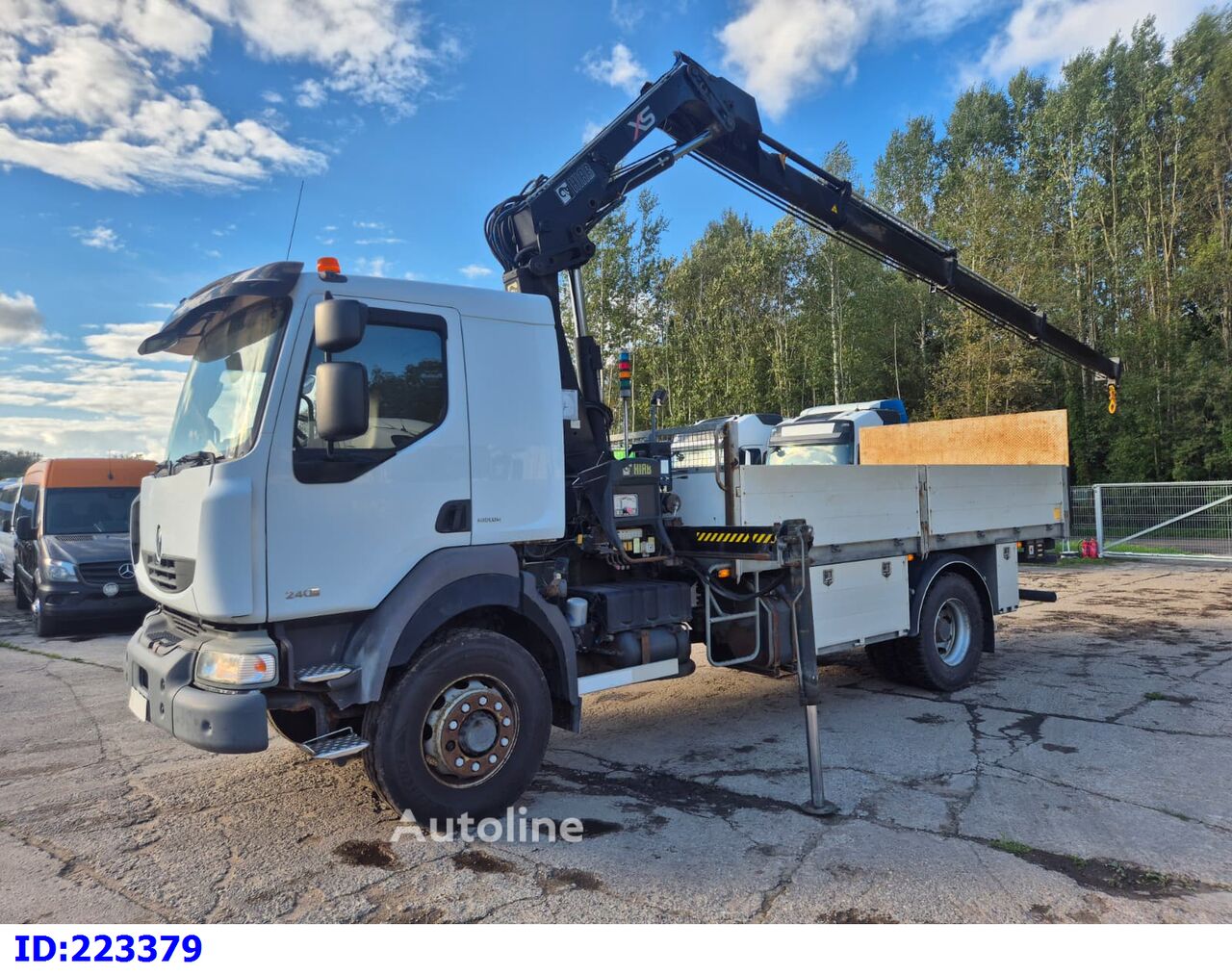 Dropside camion Renault Midlum 240.16 4x4 + HIAB 122 E-3 HIDUO - Autoline