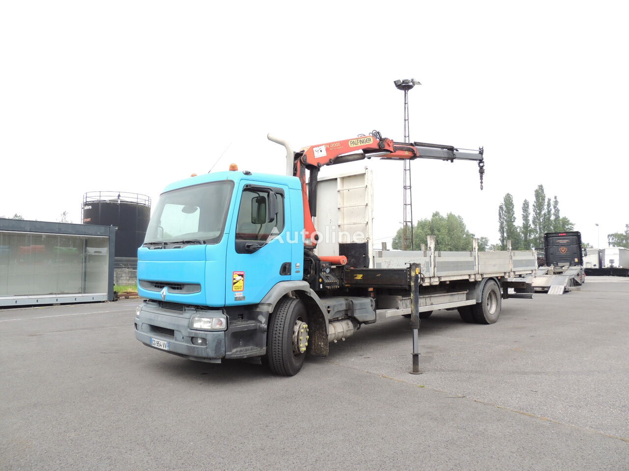 Renault P270 camión caja abierta