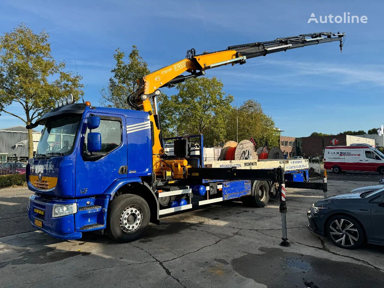 бортовой грузовик Renault Premium 410 6X2 FASSI F360 - 6 + REMOTE CONTROL TÜV TILL 06-2025