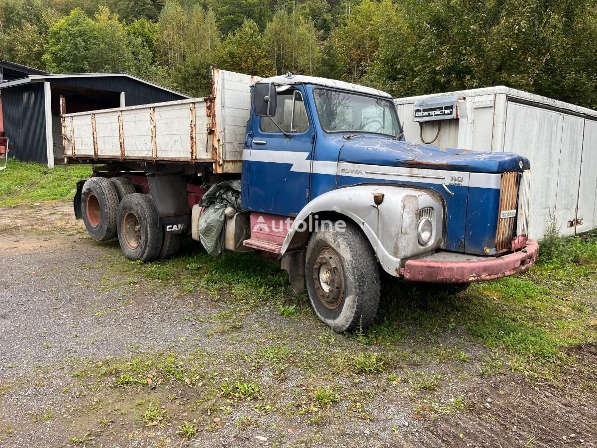 camion pianale Scania LS-110