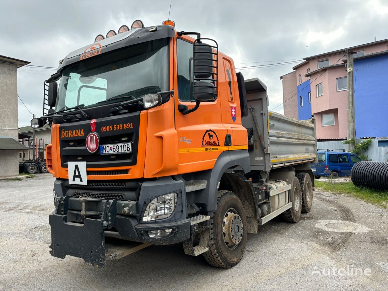 شاحنة مسطحة Tatra PHOENIX T158 6X6