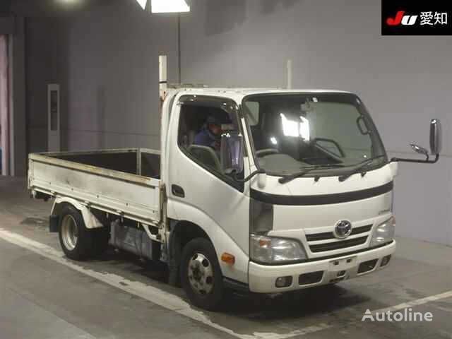 camion plateau Toyota DYNA