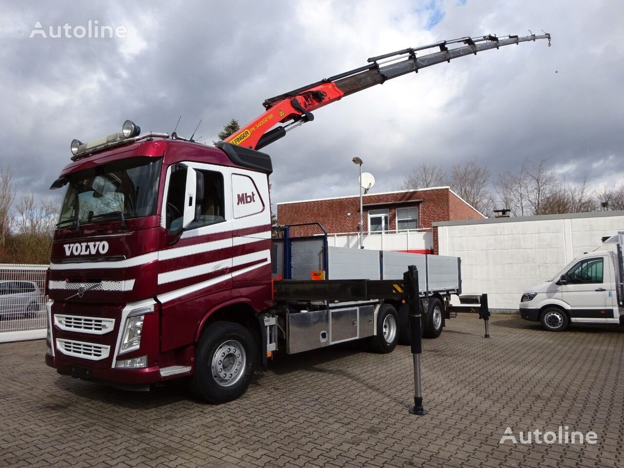 ciężarówka burtowa Volvo FH 540