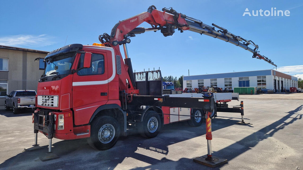 bortinis sunkvežimis Volvo FH400 8X2*6 FASSi F600 + jib