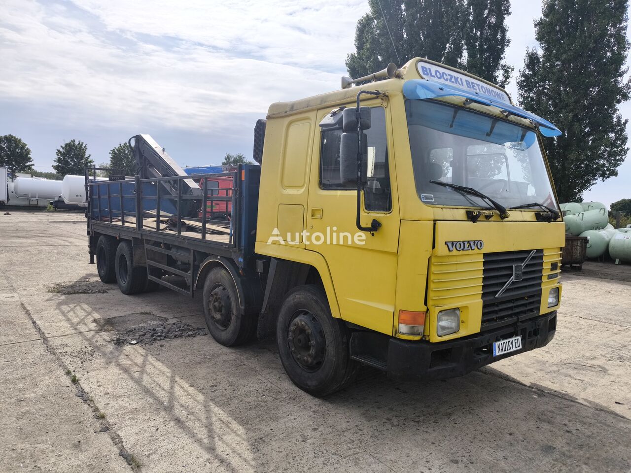 Volvo FL-10 Volvo FL10 mit Atlas kran kein FL7-FL618 フラットベッドトラック