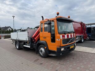 Volvo FL 220 Hds cami&oacute;n caja abierta