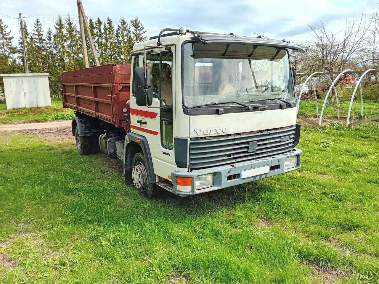 camião de caixa aberta Volvo FL 608