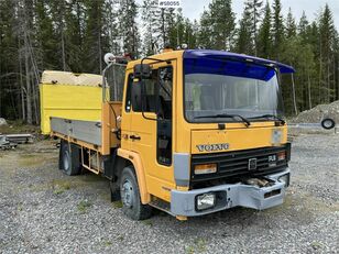 شاحنة مسطحة Volvo FL6 - TMA-Truck