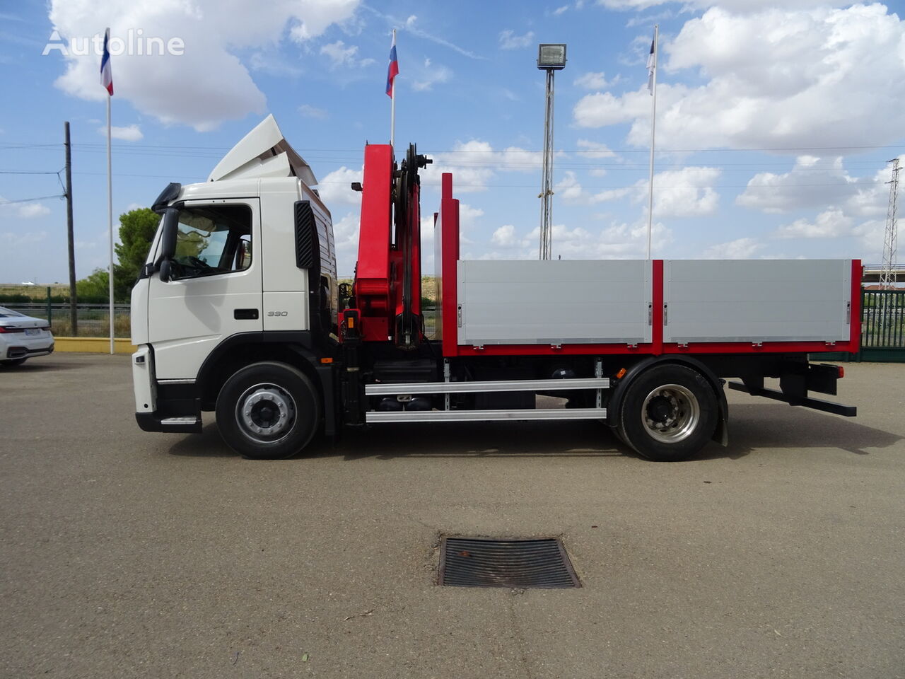 Volvo FM 330 flatbed truck