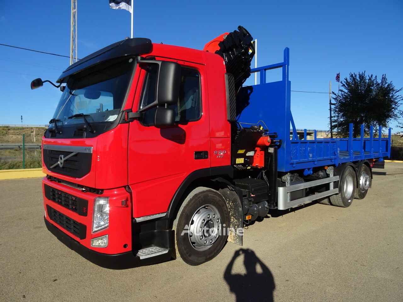 camion plateau Volvo FM 330