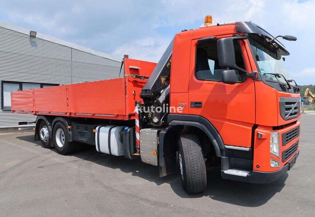 camion plateau Volvo FM 330 6x2