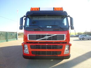 Volvo FM 400 flatbed truck