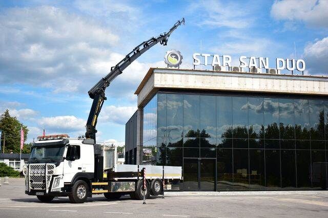 Volvo FM 410 flatbed truck