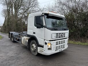 Volvo FM 420 flatbed truck