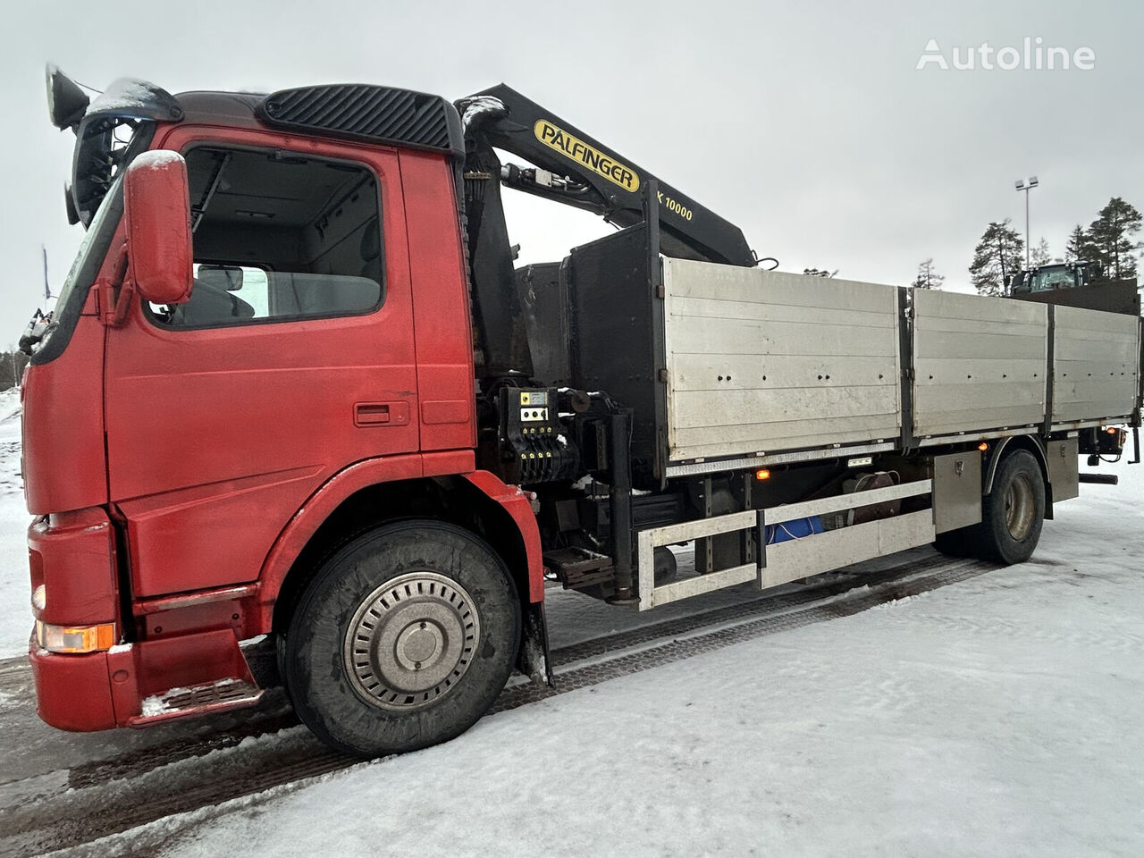 camião de caixa aberta Volvo FM 7 4×2 Palfinger 10000 nosturilla