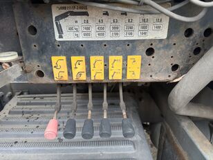 Volvo FM 9.340 6X2 EURO 5 HIAB 211 EP3 + REMOTE CONTROL flatbed truck for sale - Image 5 | Autoline HK Volvo FM 9.340 6X2 EURO 5 HIAB 211 EP3 + REMOTE CONTROL flatbed truck | Image 5 - Autoline