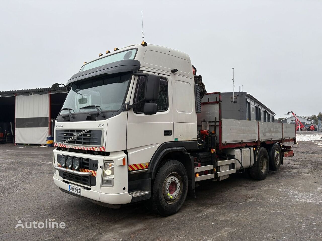 xe tải san phẳng Volvo FM + Nosturi