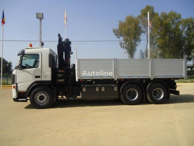 Volvo FM13 440 flatbed truck