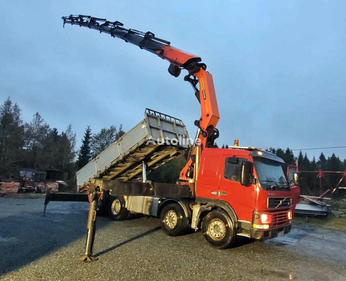 Volvo FM480 *8x4 *DUMPER + crane PK 60002 (2007y.) *WINCH *BED 5.6m flatbed truck