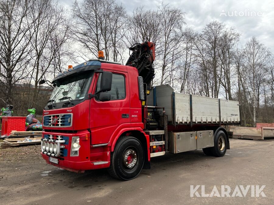 Volvo FM9 300 camión caja abierta