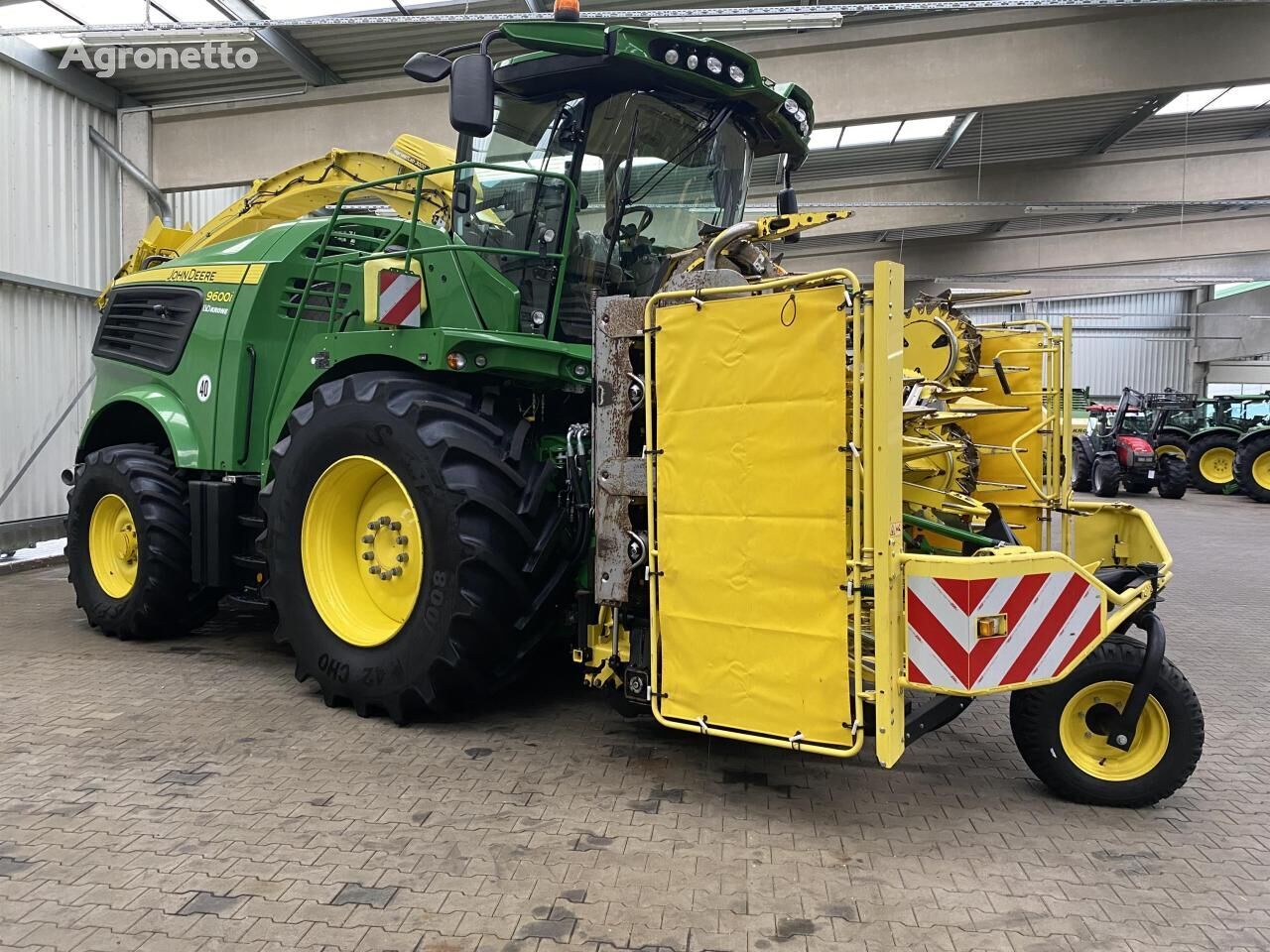 9600i forage harvester